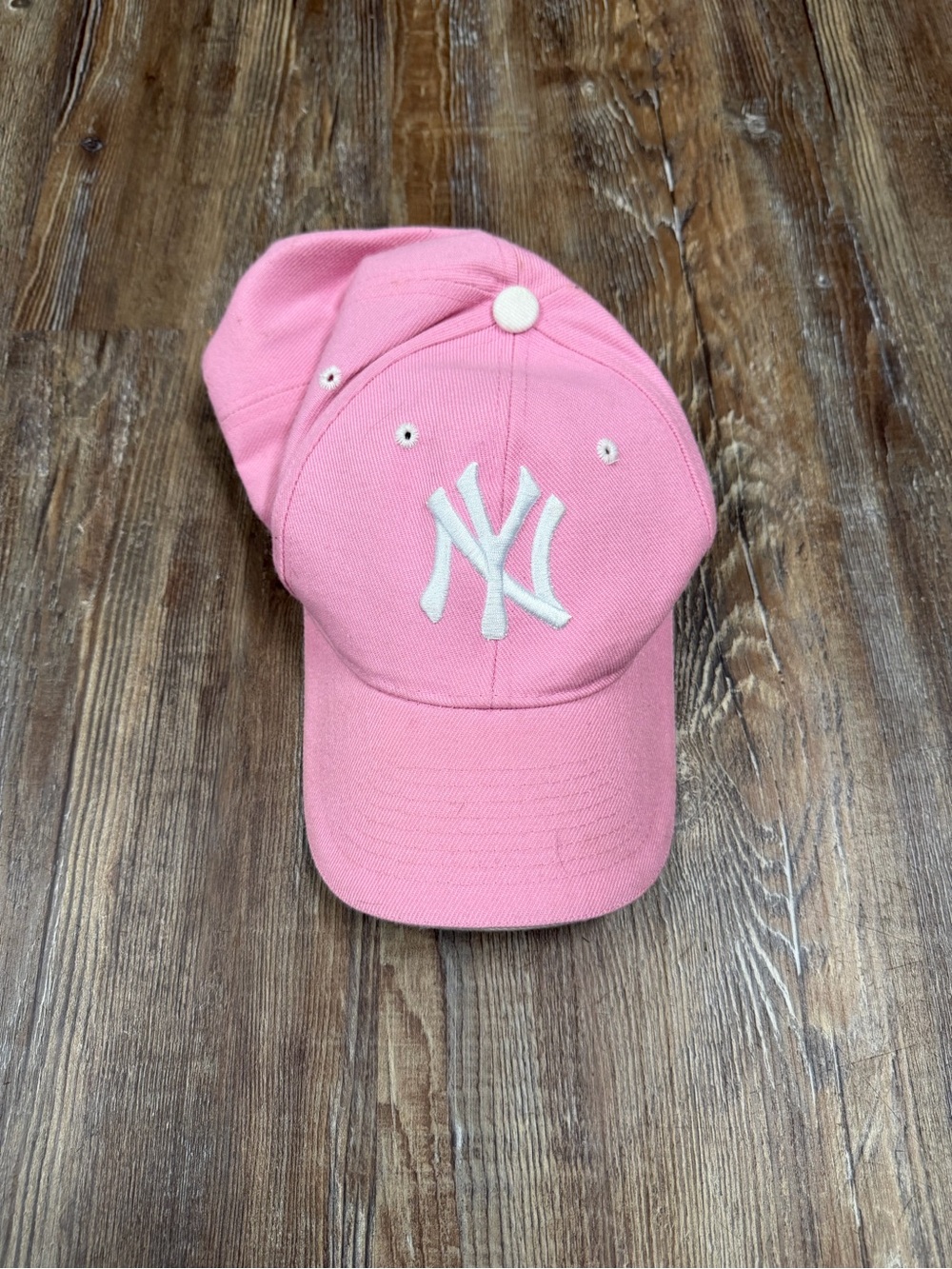 Baby Pink New York Yankees baseball cap with white NY logo